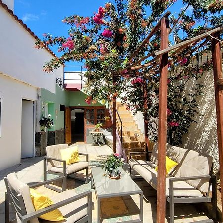 Eden Guesthouse Sardina Exterior foto