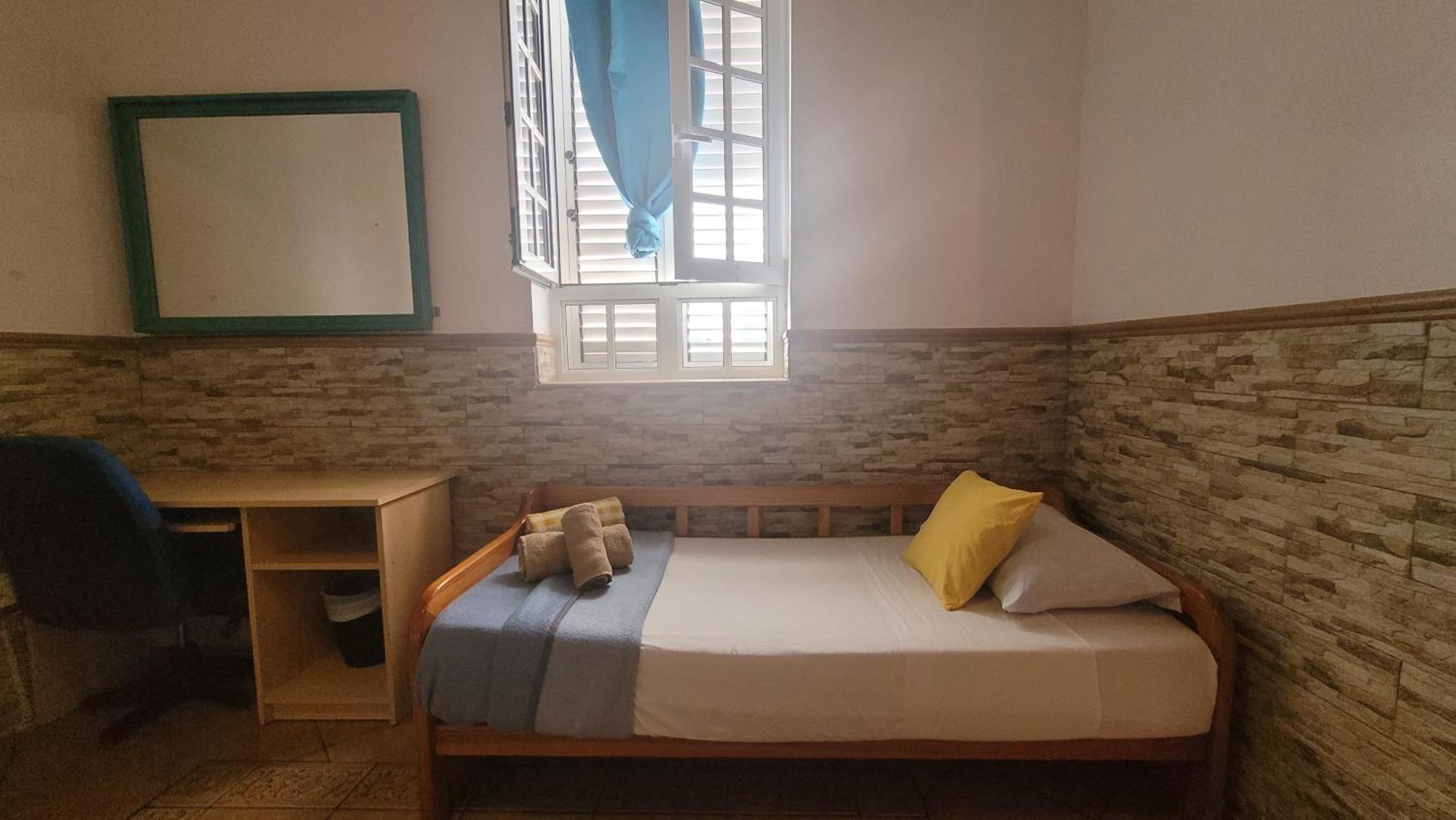 Eden Guesthouse Sardina Quarto foto
