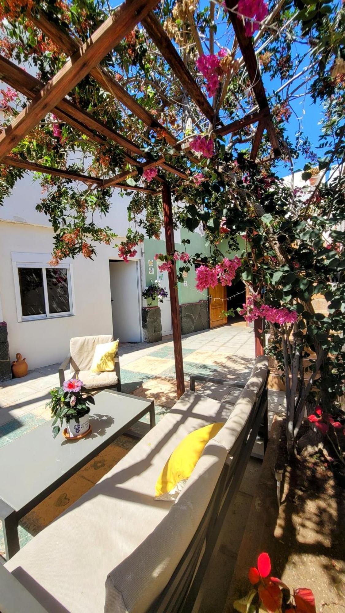 Eden Guesthouse Sardina Exterior foto